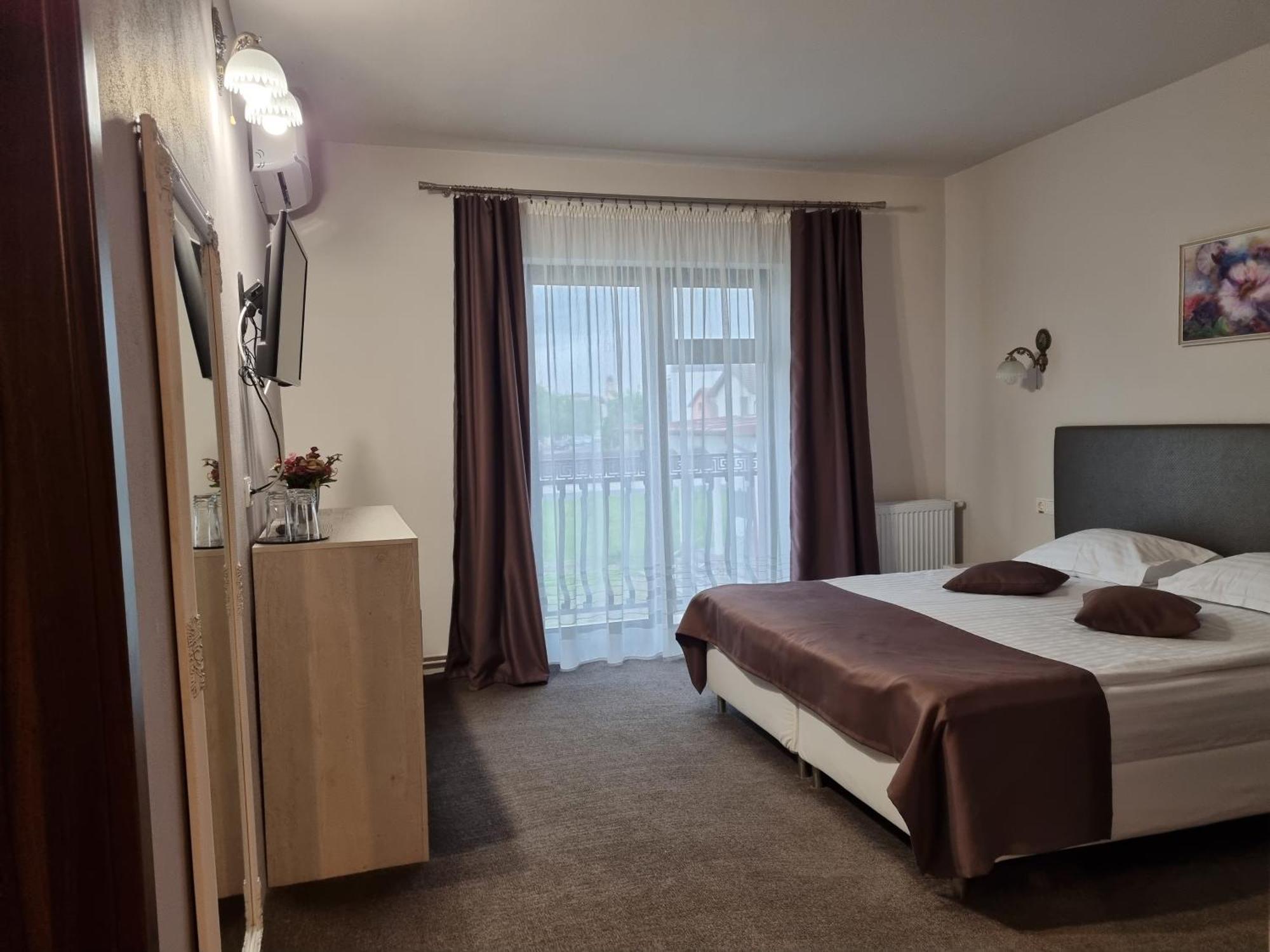Alba Forum Alba Iulia Værelse billede